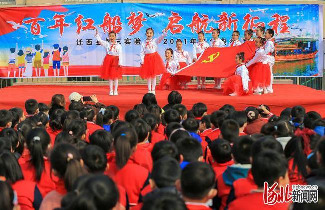 红木家具图饰意趣横生